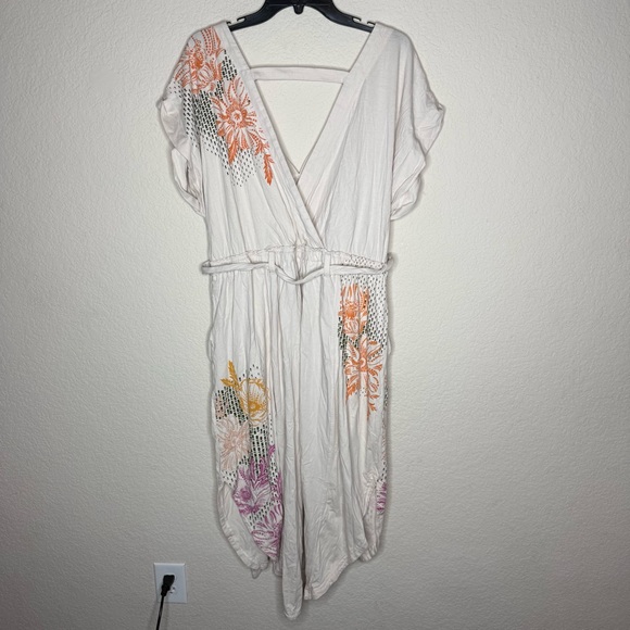 Daily Practice by Anthropologie Short-Sleeve V-Neck Midi Dress - Picture 5 of 6